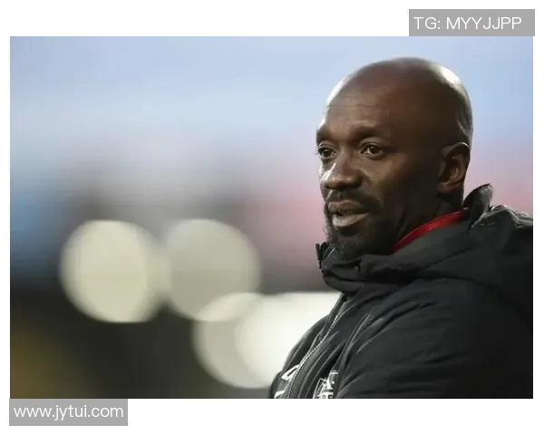 1984年十大足球球星风采盘点及其对足球历史的深远影响