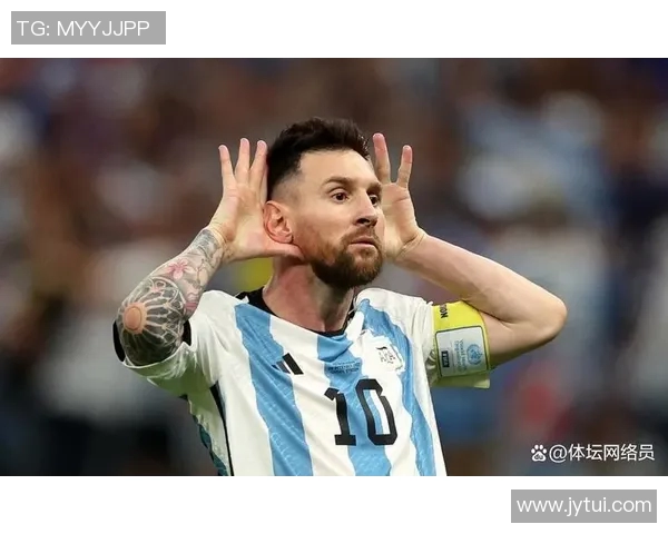 全球足球历史最强三大球星排名揭晓 谁才是无可争议的第一人 全球足球历史最强三大球星排名揭晓 谁才是无可争议的第一人