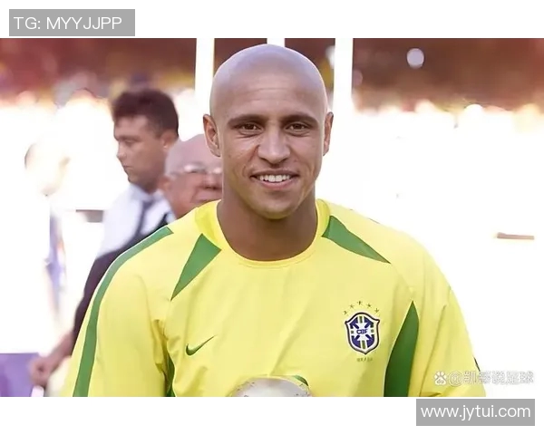 现役最强足球球星实力对比解析全面揭示巅峰球员的竞技风采