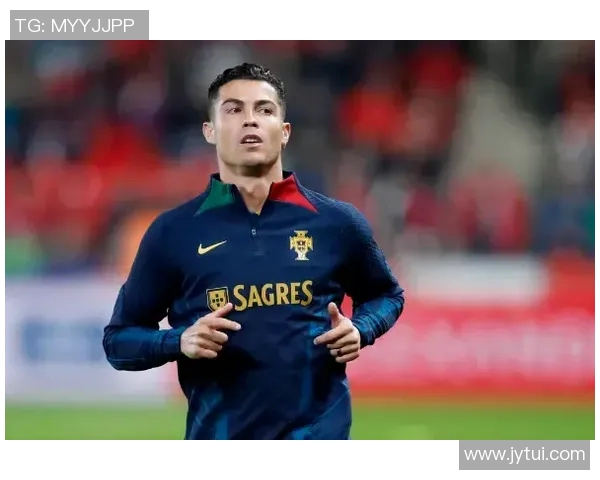 球星卡足球市场价格揭秘每张仅需1元究竟值不值得收藏